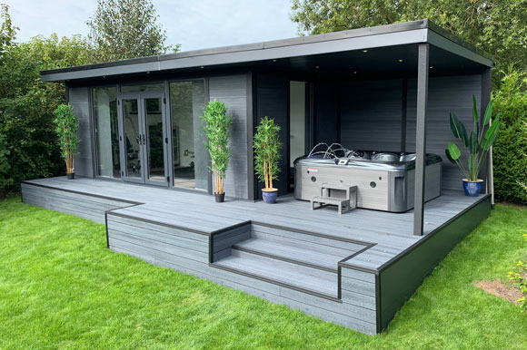 Hot Tub Garden Studio Bournemouth